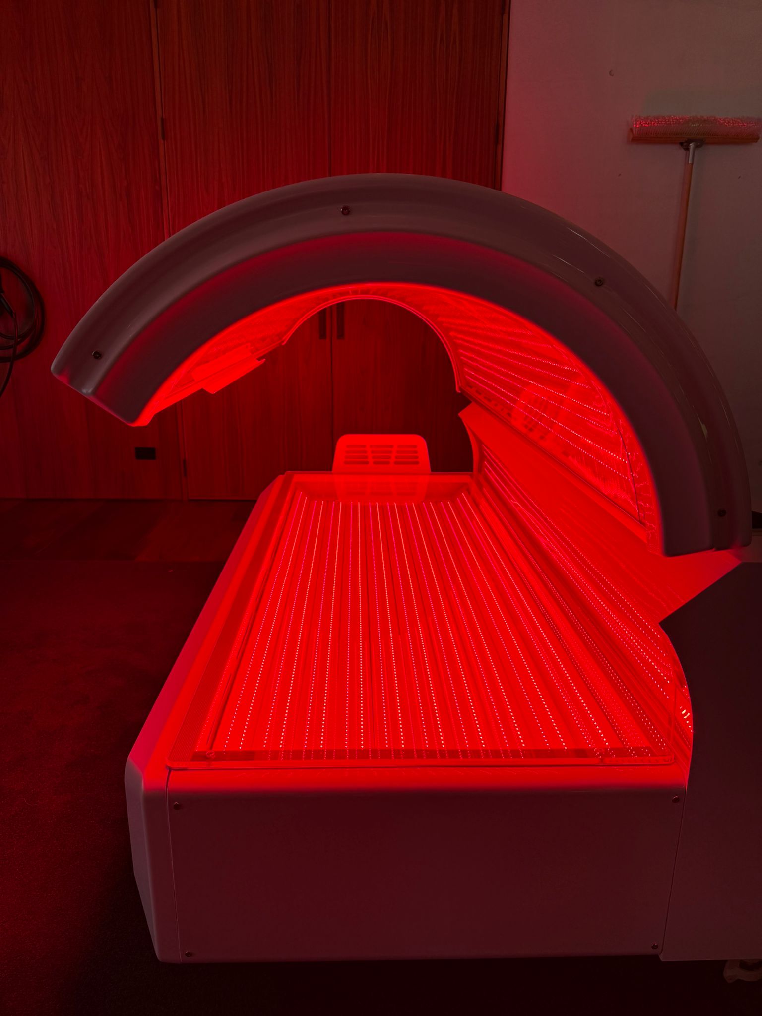 Red Light Therapy Bed | Pro Series